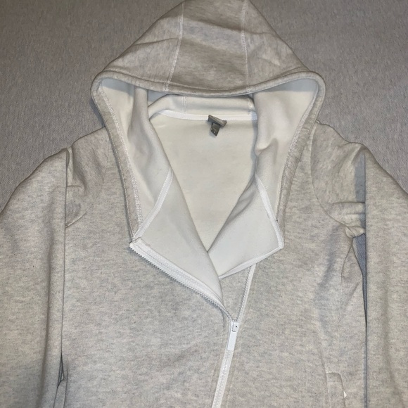 Bench zip-up hoodie - Picture 6 of 7
